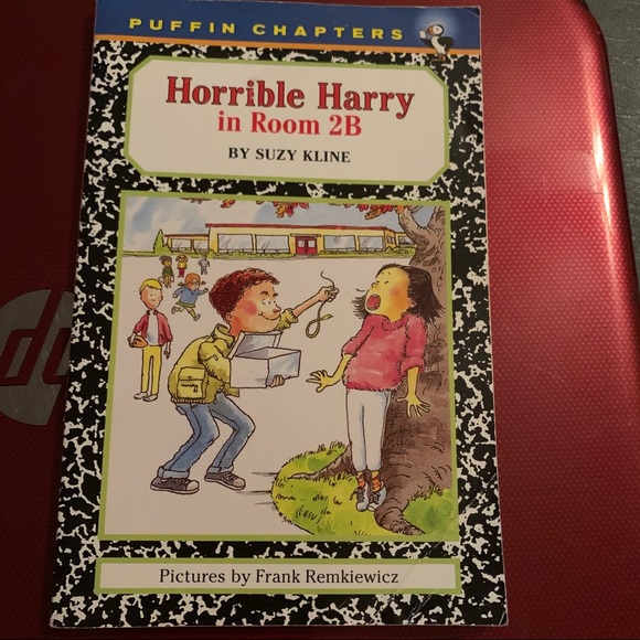 2/$10 Horrible Harry and the Ant Invasion & in Room 2B books 3rd Grade Level - Picture 5 of 7